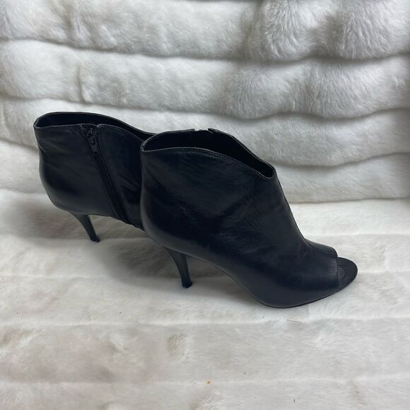Nine West Asielle leather black ankle boots heels side zipper peep toe size 10M - Picture 1 of 9